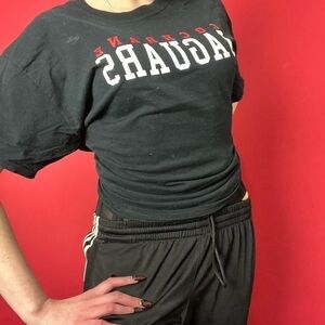 Black graphic tee shirt  🖤🤍​​​​​​​​​​​​​​​